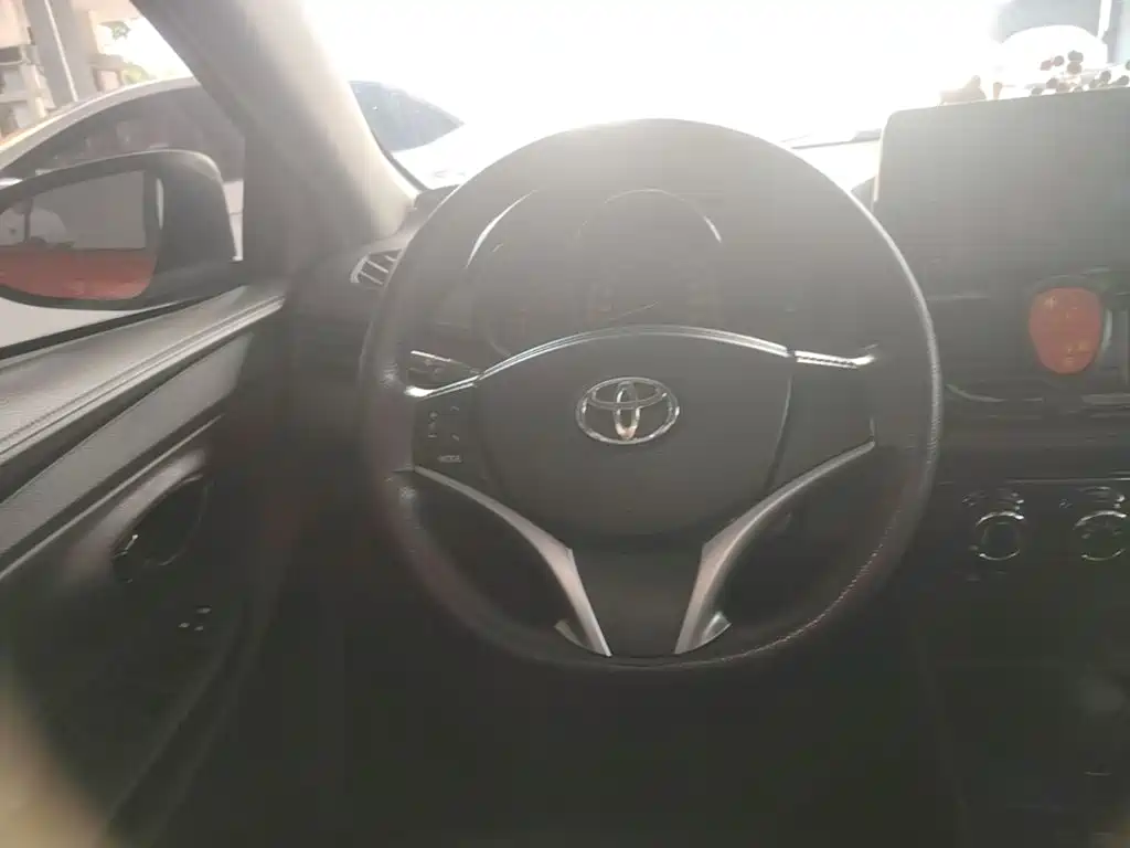 Toyota Vios FS — миниатюра 11