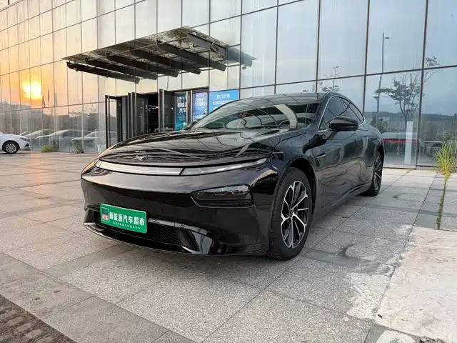 XPeng P7