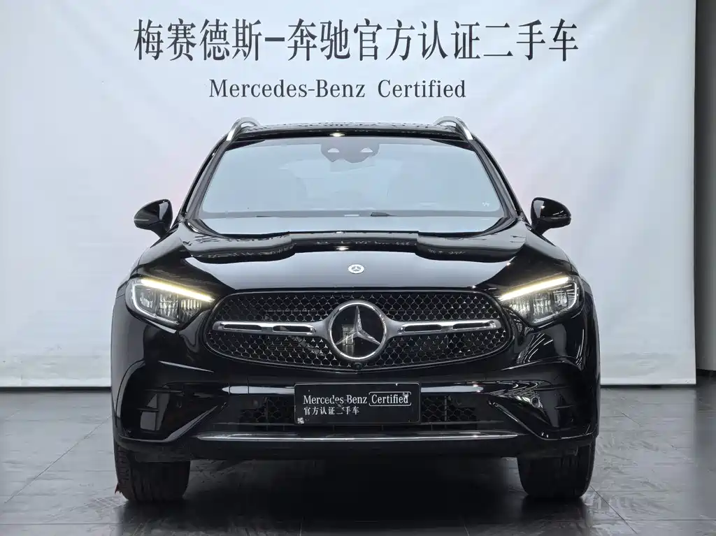 MERCEDES-BENZ GLC