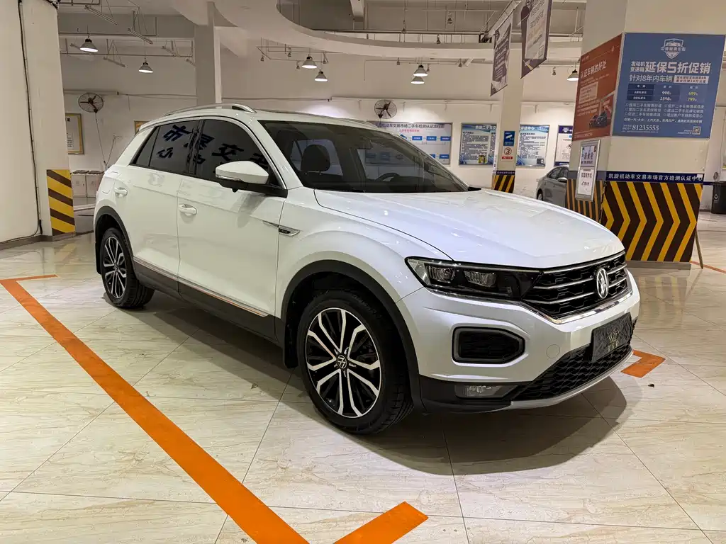 Volkswagen T-Roc — миниатюра 3