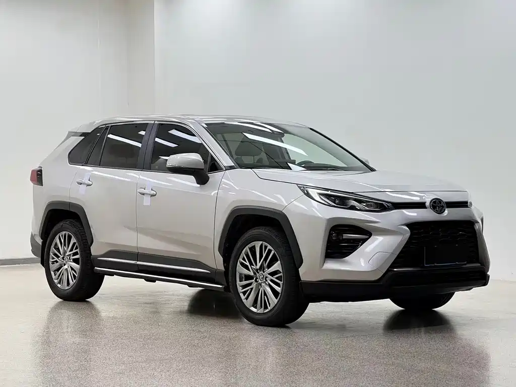 Toyota Wildlander — миниатюра 3
