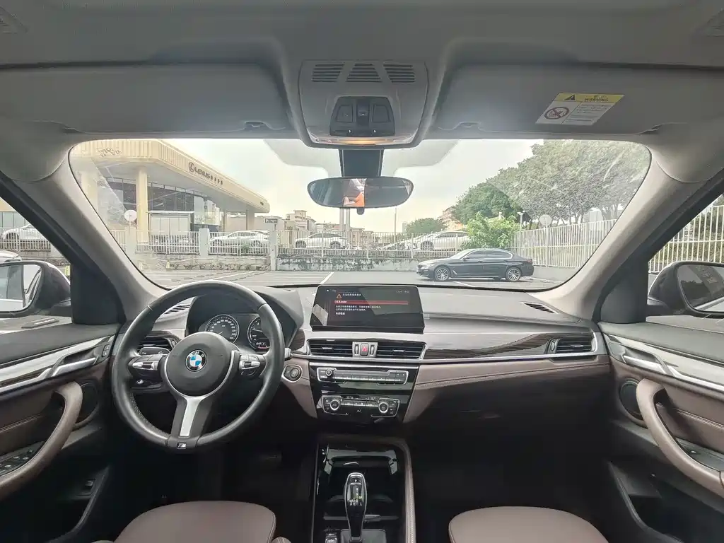 BMW X1 — миниатюра 8