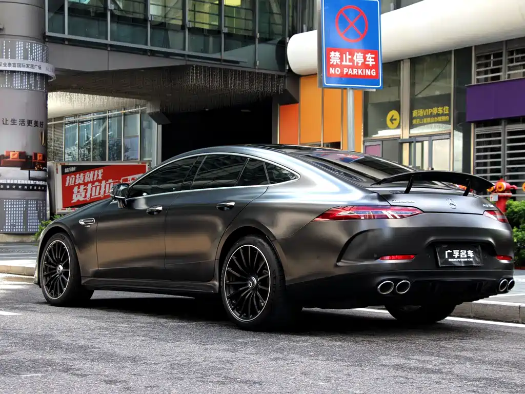 MERCEDES-BENZ AMG GT