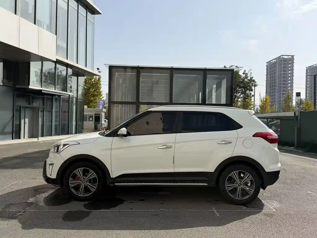 Hyundai ix25 — миниатюра 5