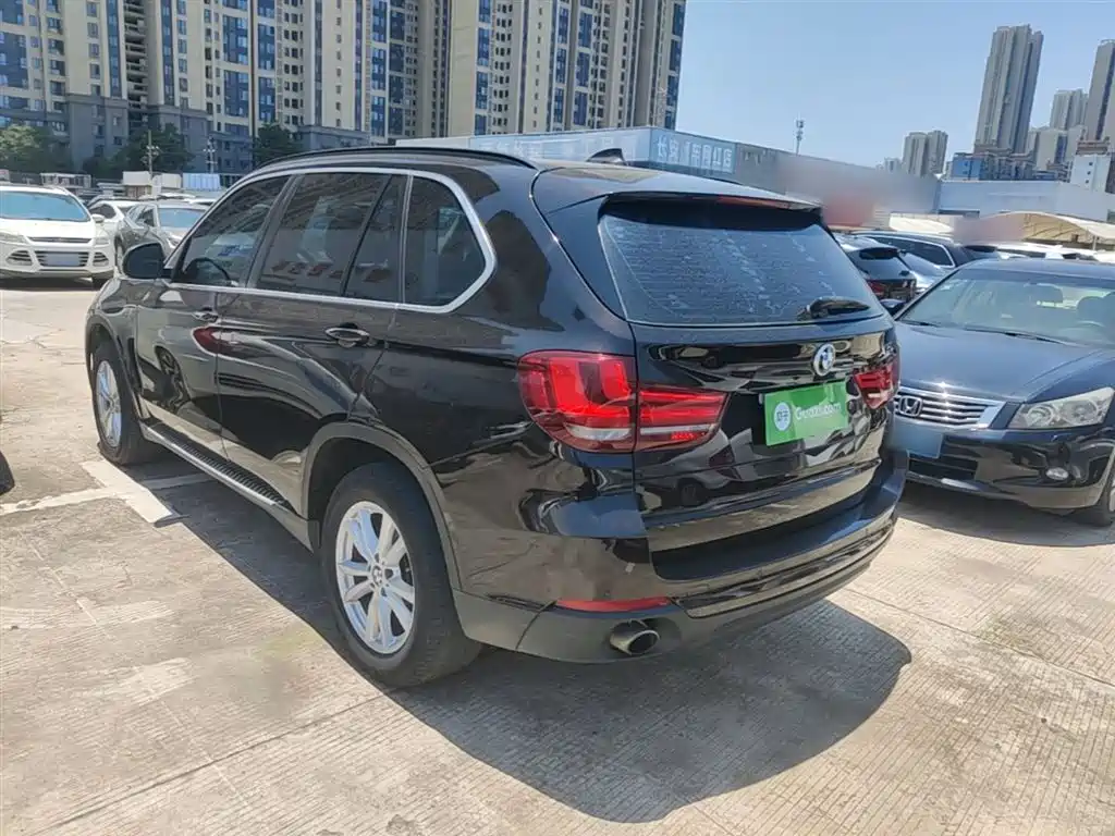 BMW X5 2015 xDrive28i