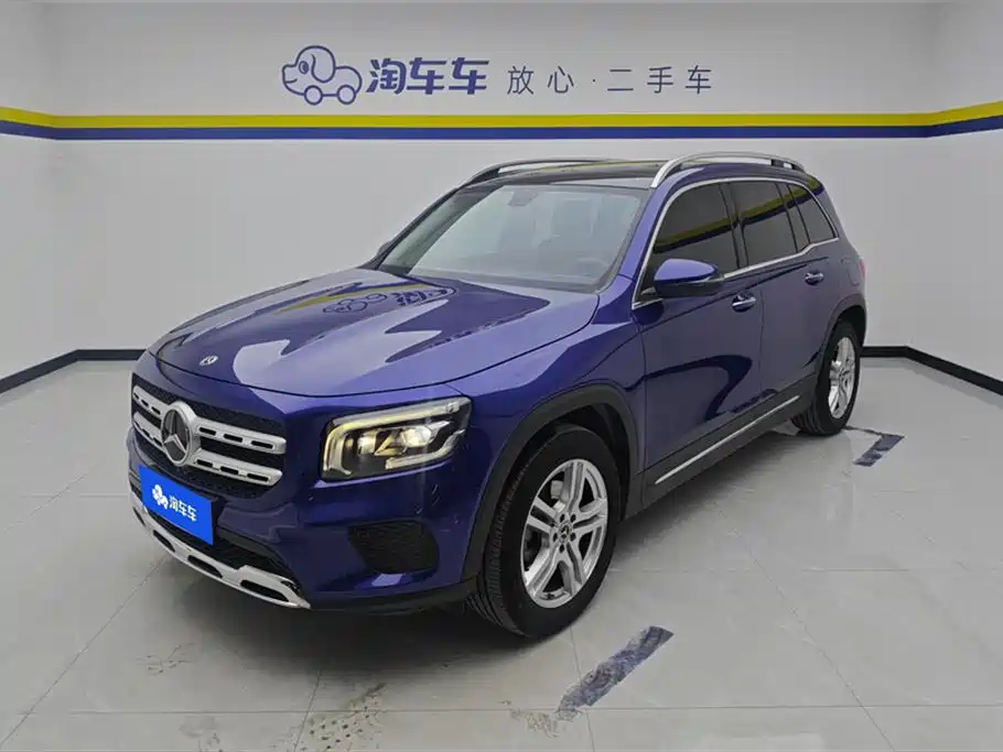 MERCEDES-BENZ GLB