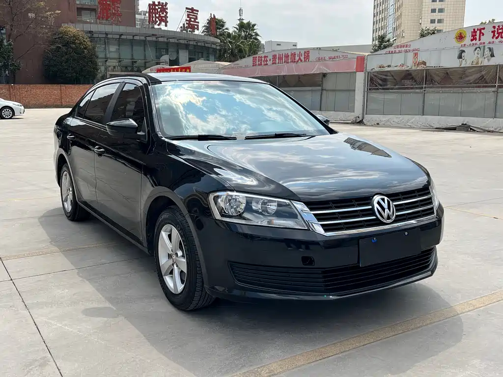 Volkswagen Lavida 2013 1.6L MT