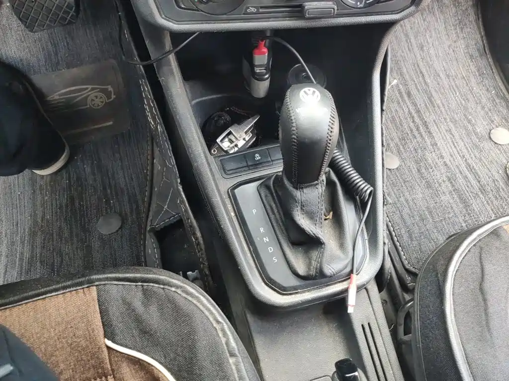 Volkswagen Santana — миниатюра 7