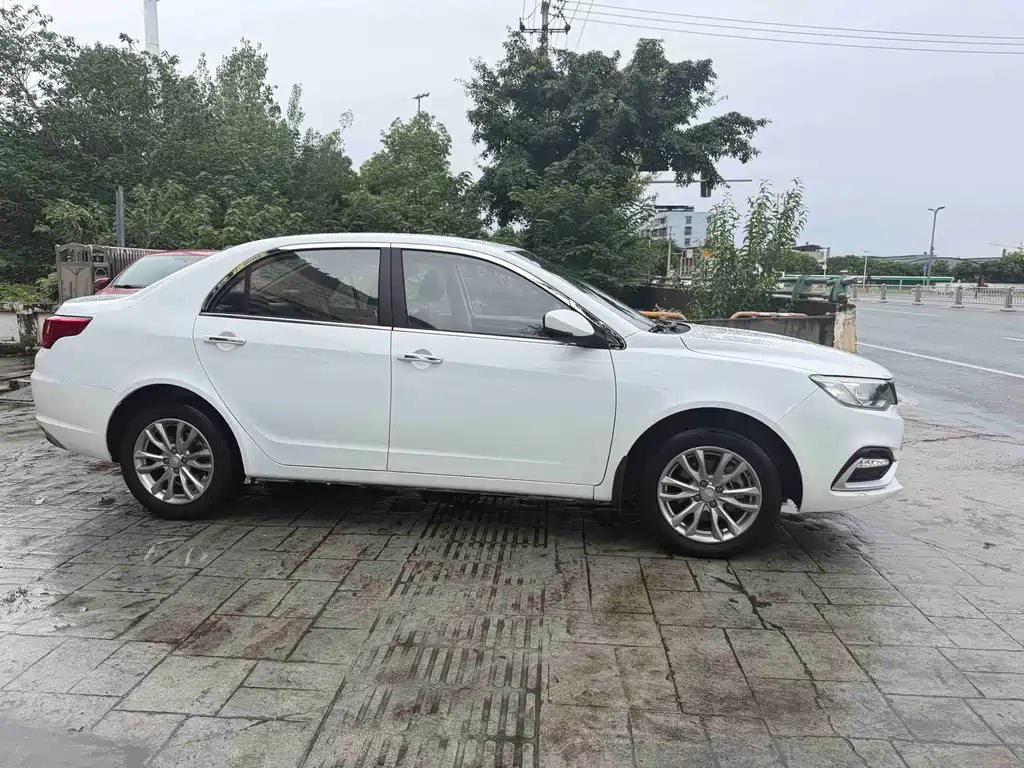 Geely Vision — миниатюра 9
