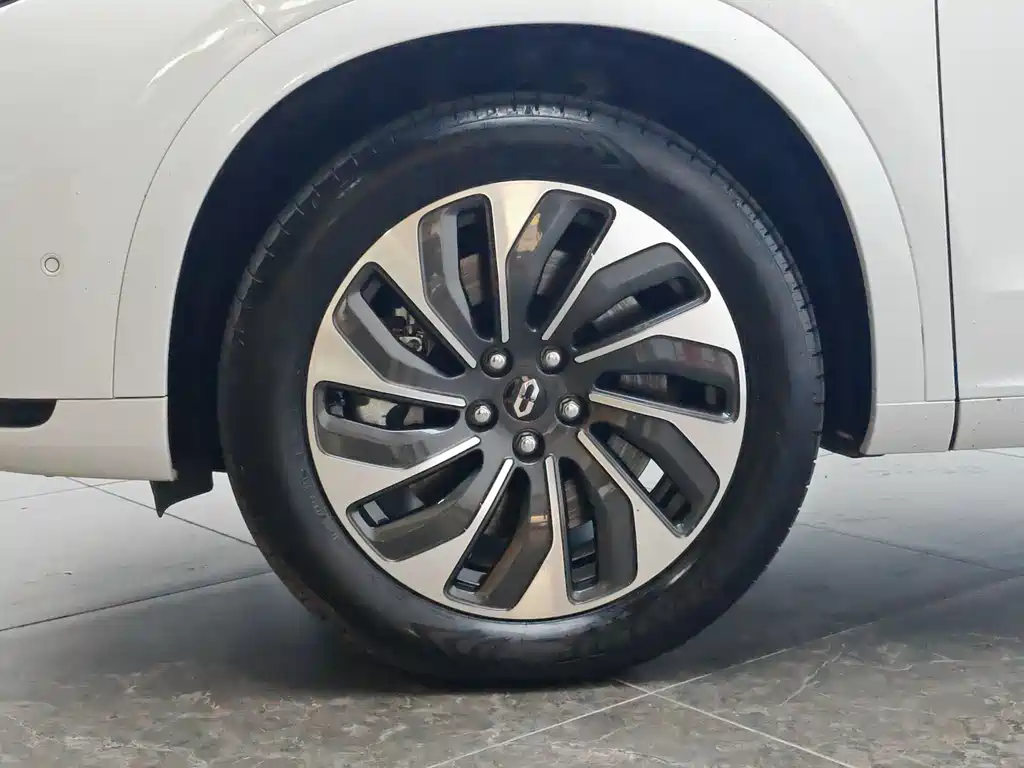 AITO ASK THE WORLD M7