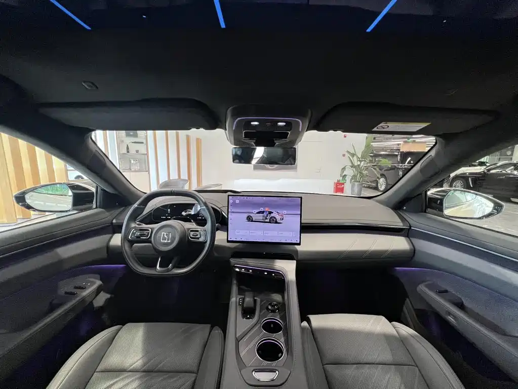 ZEEKR EXTREME KRYPTON 001