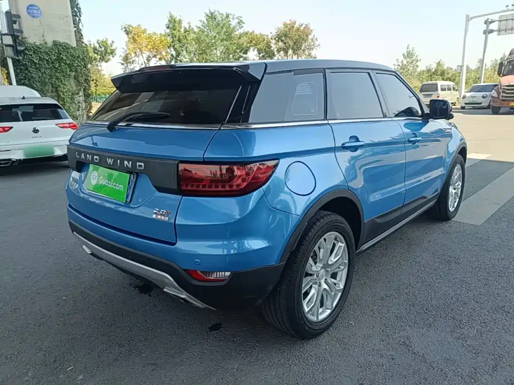 Landwind Landwind X7 — миниатюра 7