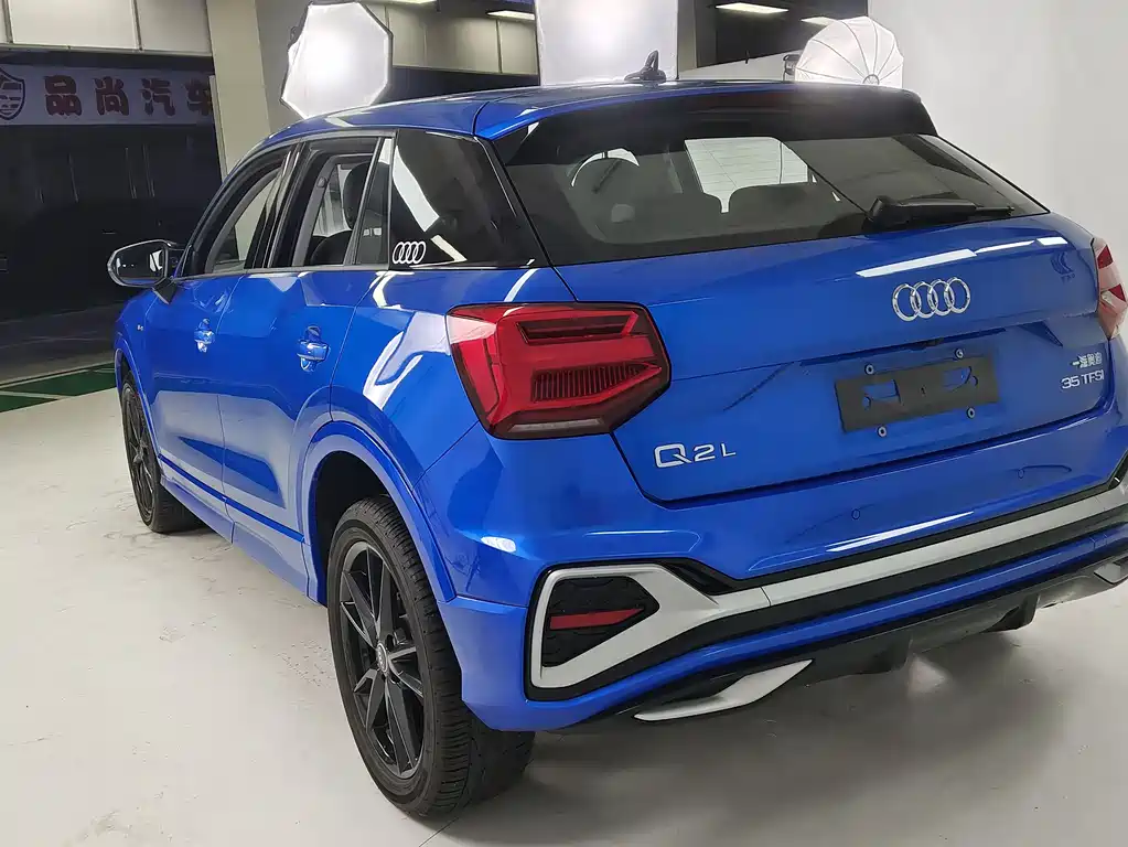 Audi Q2L 35 TFSI Progressive Dynamic Type, фото 6
