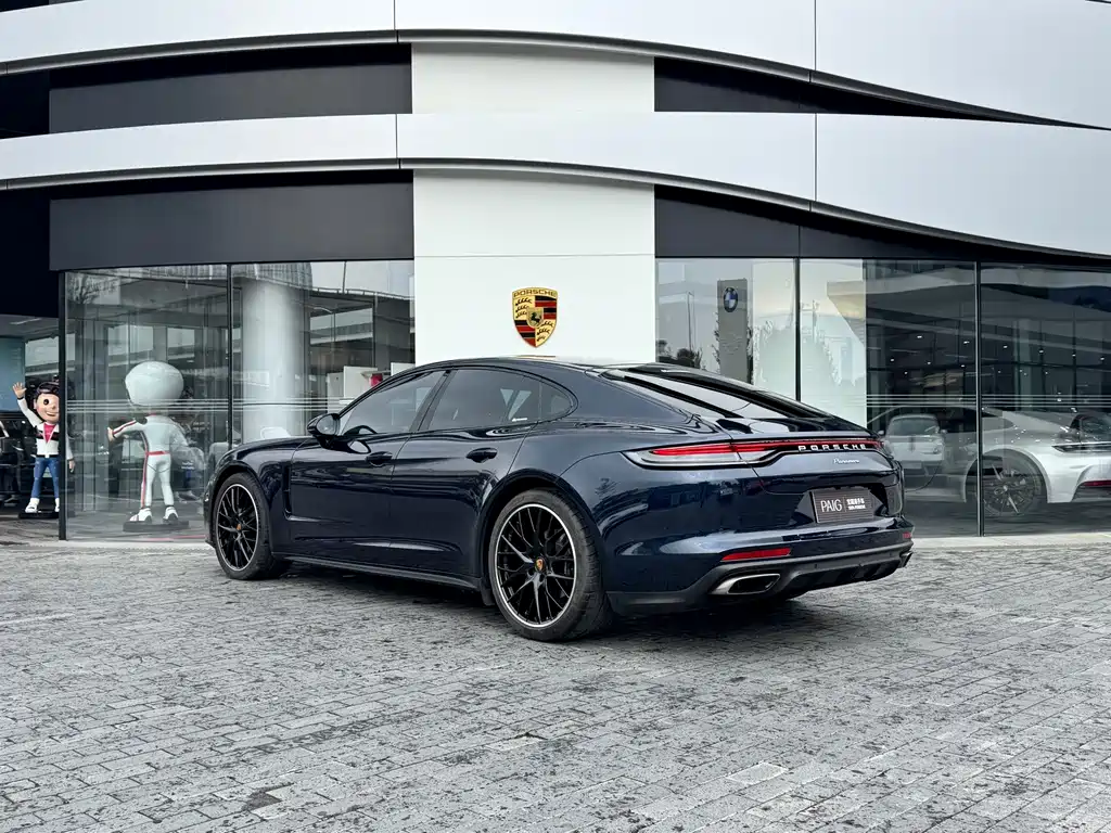 Porsche Panamera — миниатюра 8