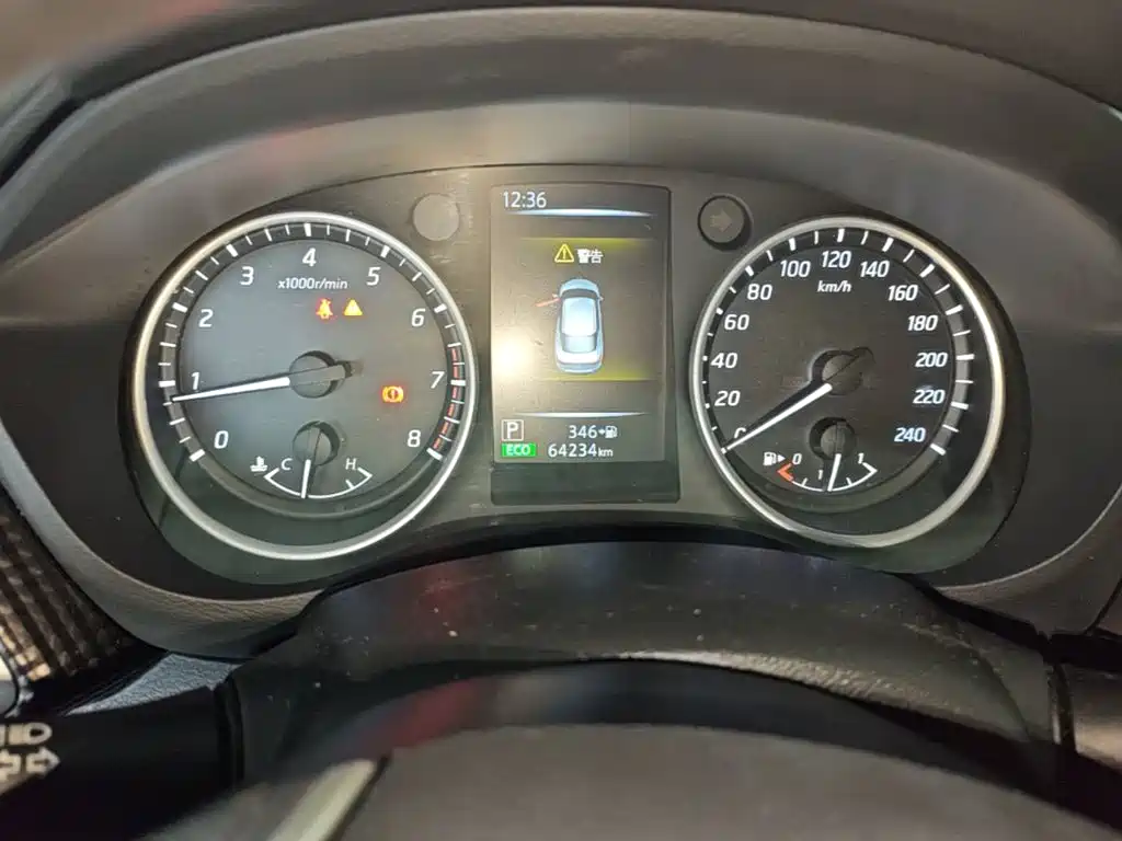 Nissan Bluebird — миниатюра 12