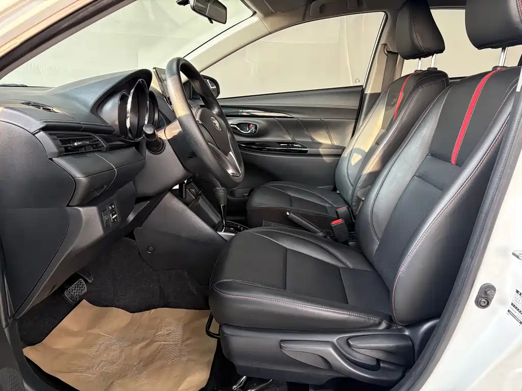 TOYOTA YARIS L ZHIXUAN