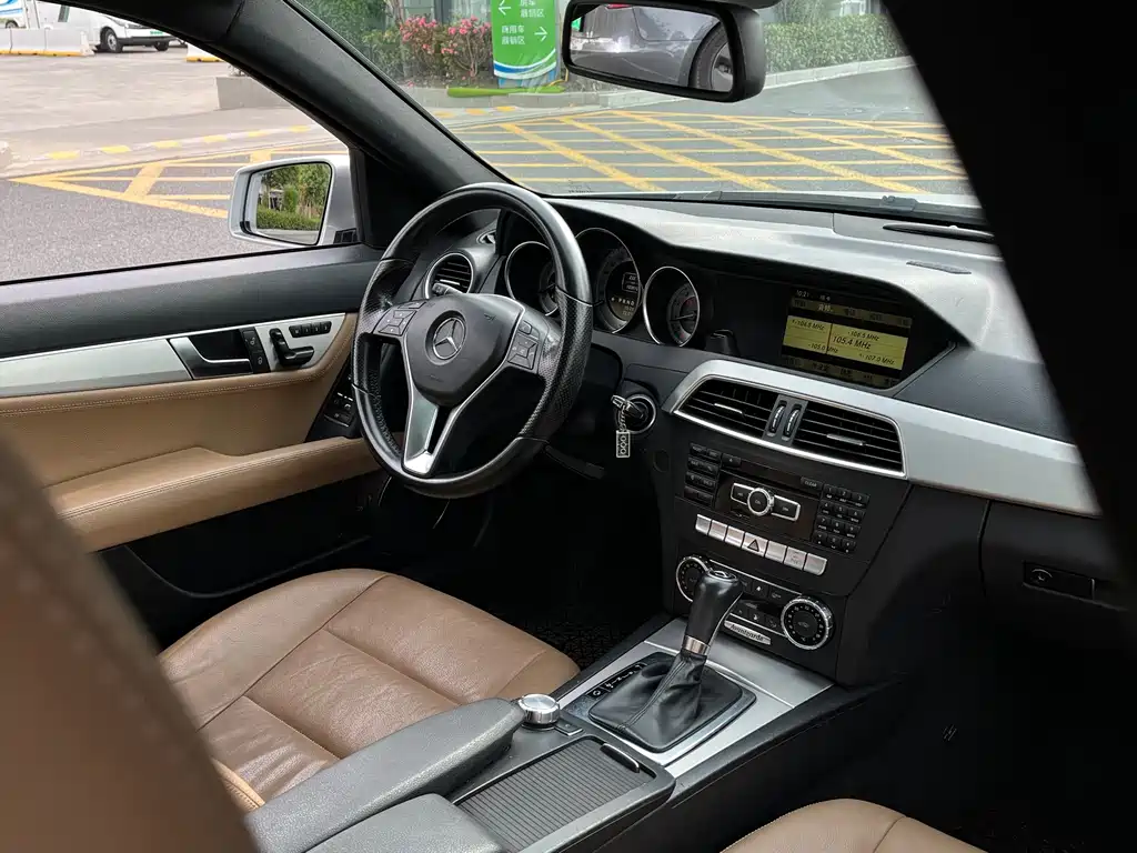 Mercedes-Benz C-Class (Import) — миниатюра 15