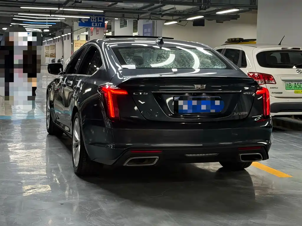 CADILLAC CT5