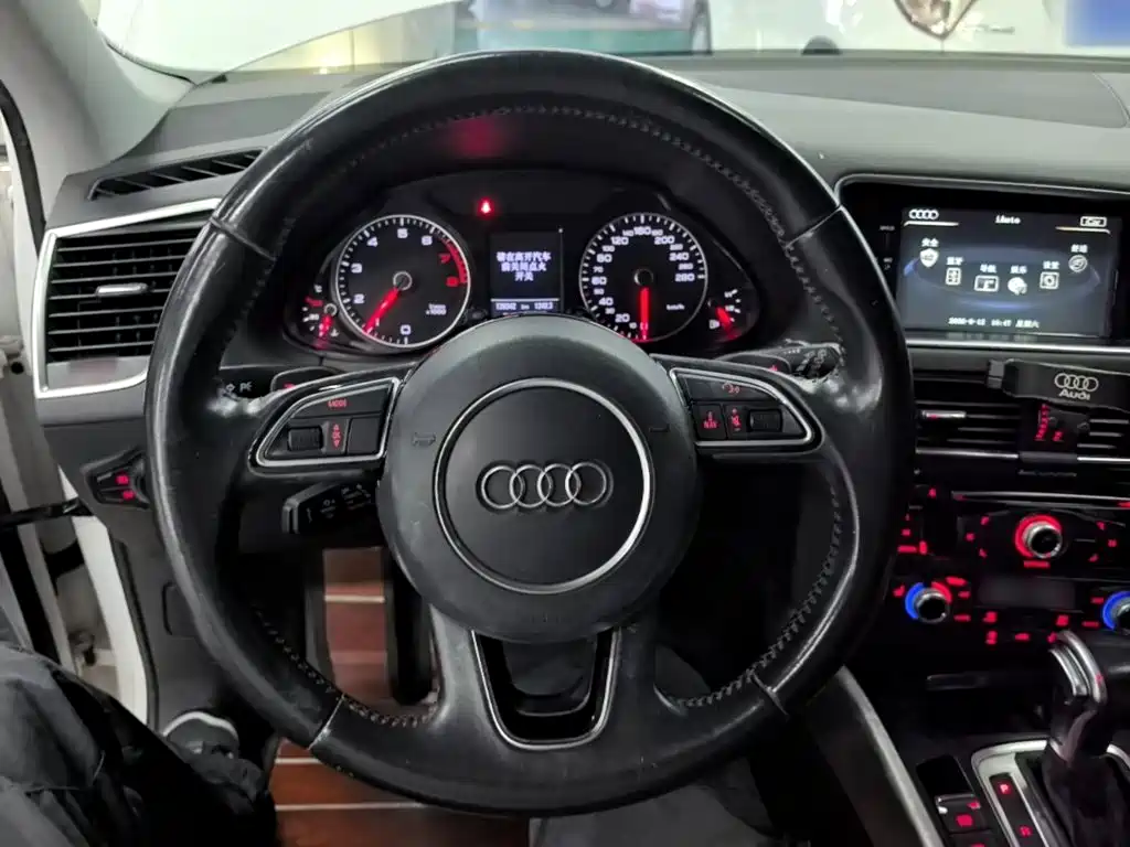 Audi Q5 — миниатюра 11