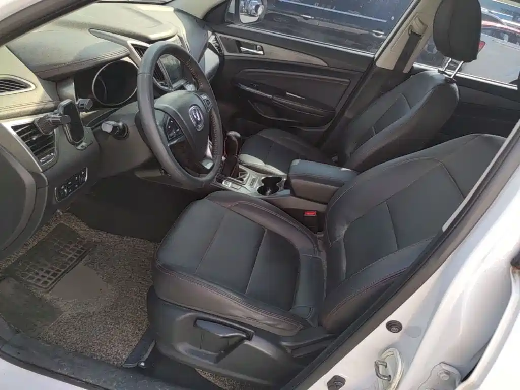 Changan CS75 — миниатюра 11