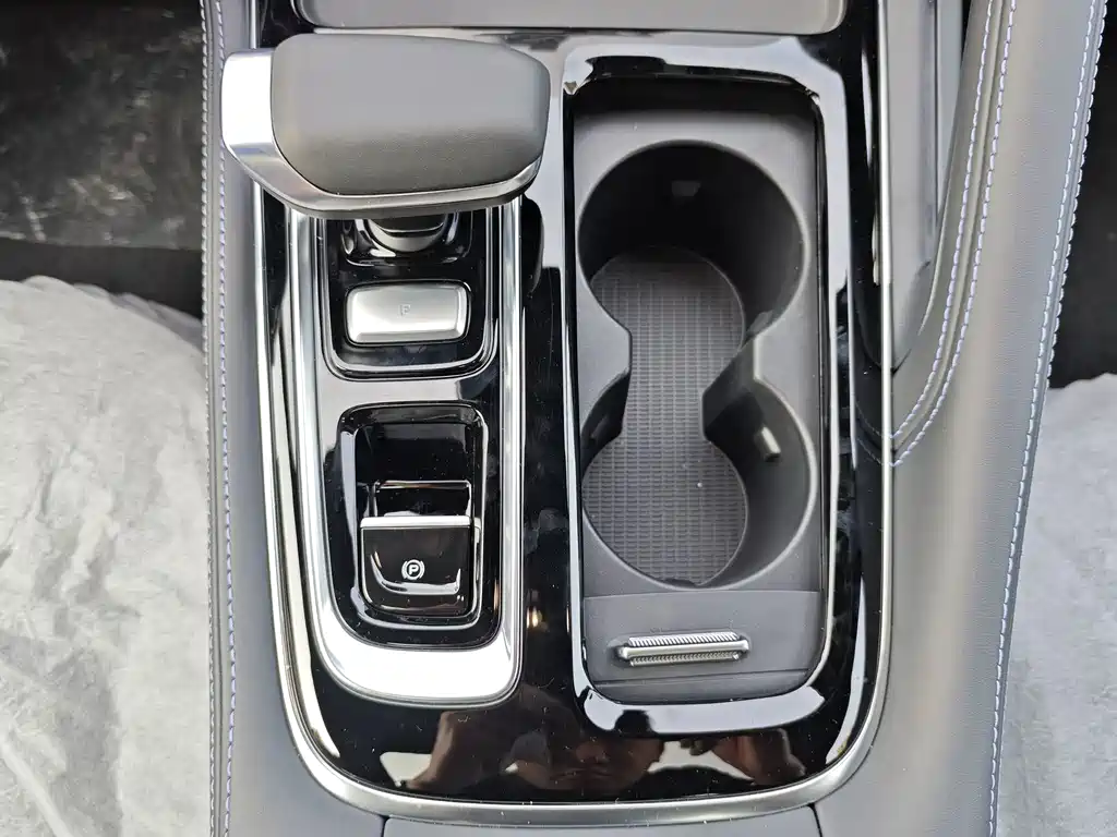 Geely Xingrui — миниатюра 10