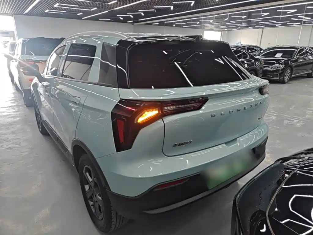 Geely E Firefly E 2023 320KM 5 мест