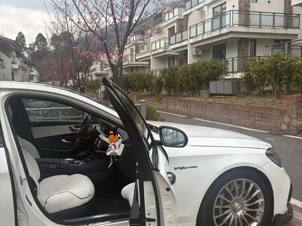 MERCEDES-BENZ S CLASS AMG