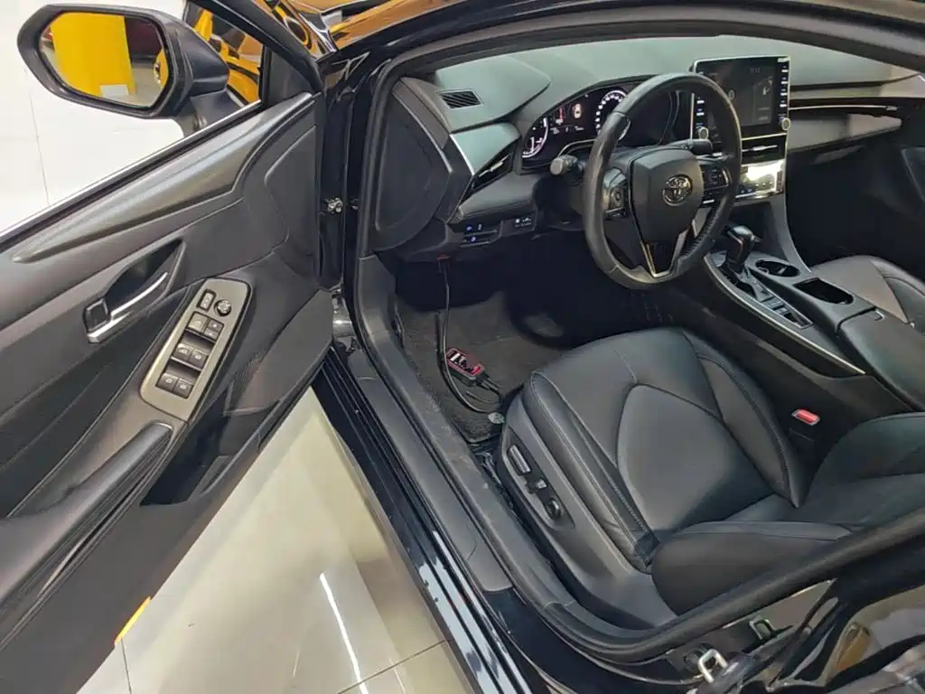 Toyota Avalon — миниатюра 16