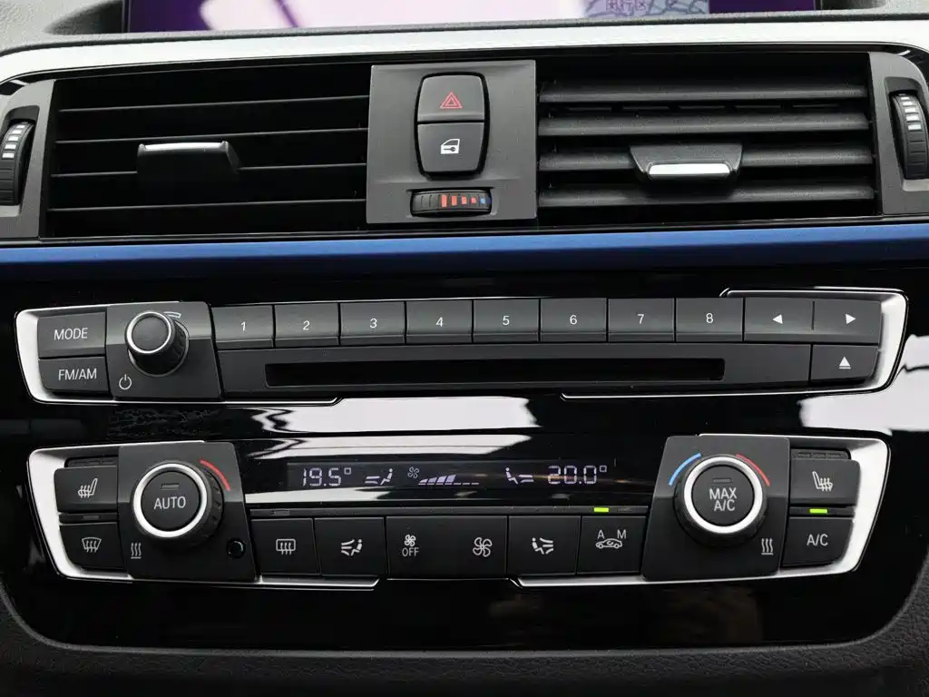 BMW 1 Series (Import) — миниатюра 17