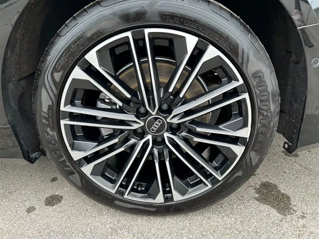 Audi A6L 2024 45 TFSI