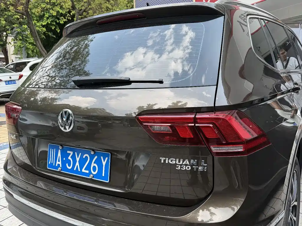 Volkswagen Tiguan L — миниатюра 3
