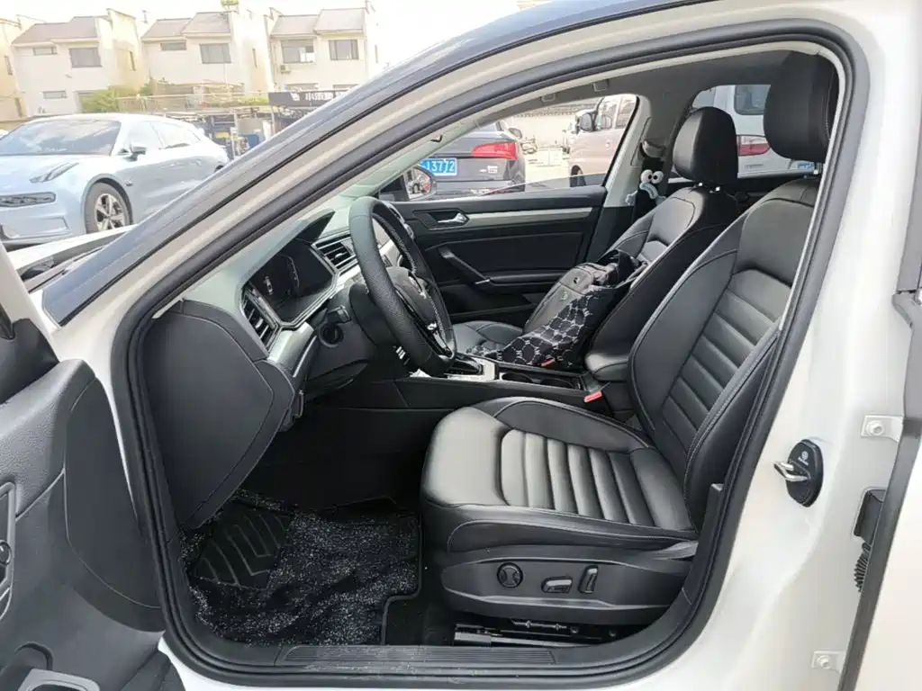 Volkswagen Lamando — миниатюра 15
