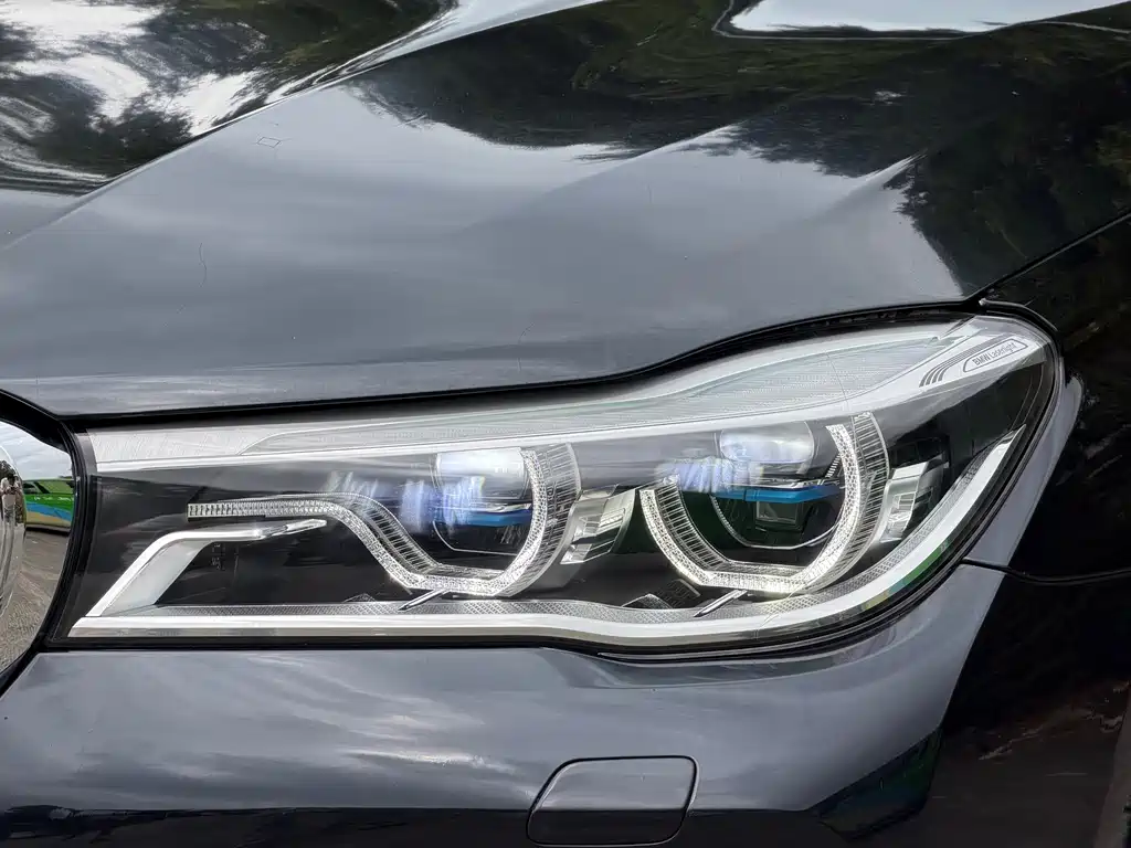 BMW 7 Series 7 2018 740Li xDrive Premium M Sport