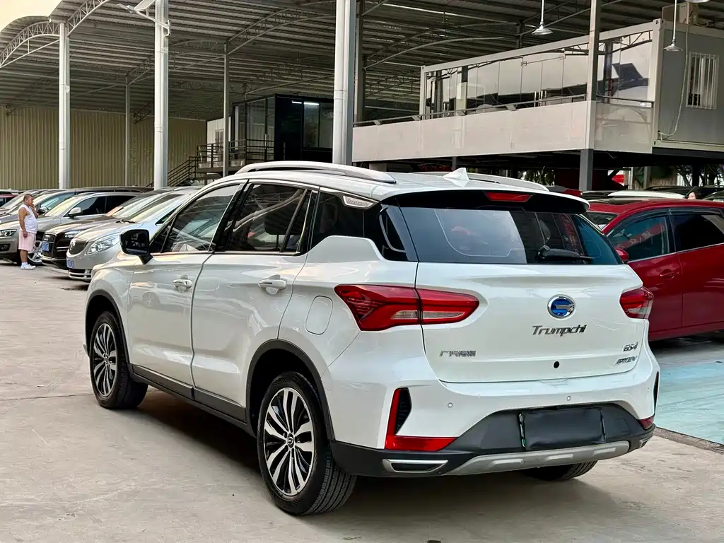 GAC Motor GS4 Hybrid — миниатюра 6