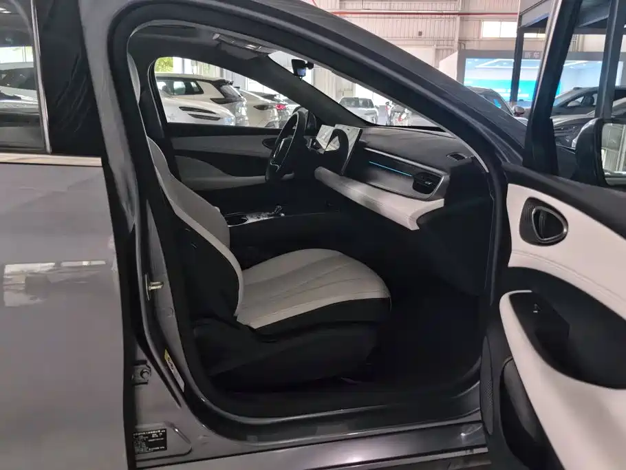 BYD Seal 05 DM-i — миниатюра 8
