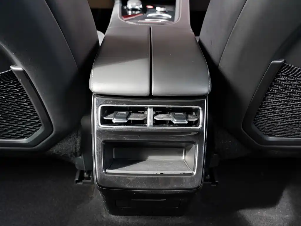 ZEEKR EXTREME KRYPTON 001