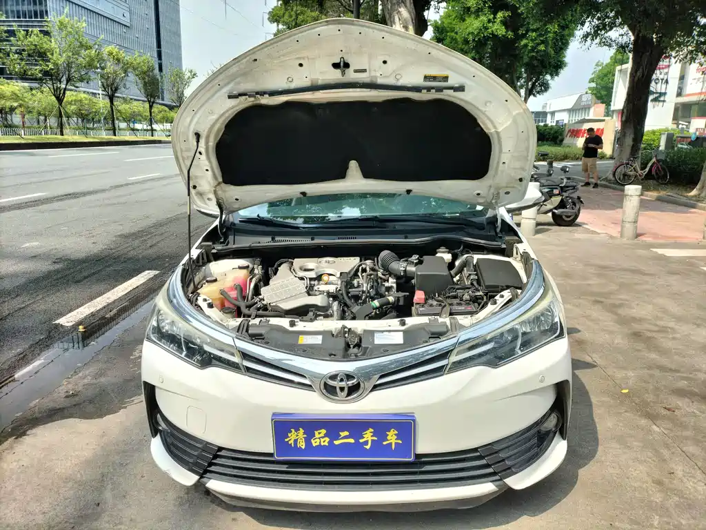 Toyota Corolla — миниатюра 12