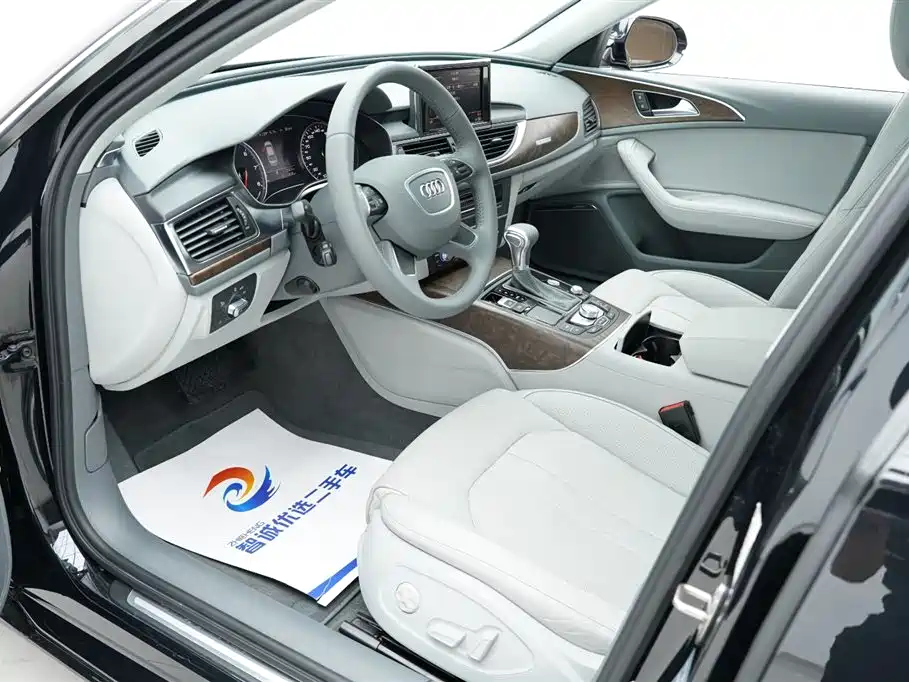 Audi A6L 2012 35 FSI quattro Luxury