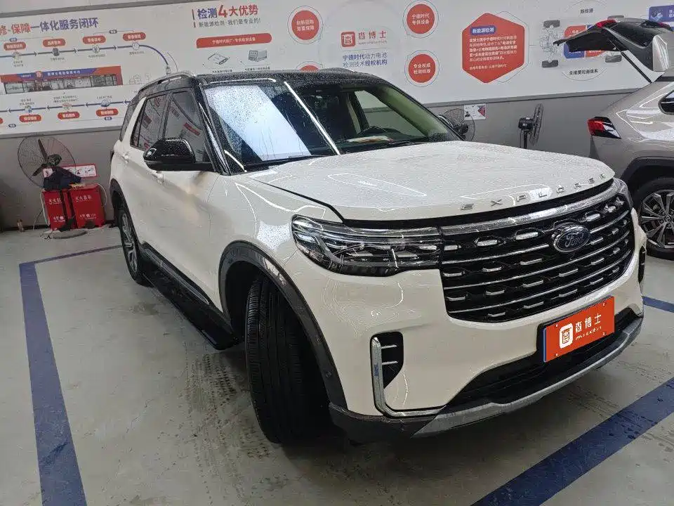 Ford Explorer — миниатюра 2
