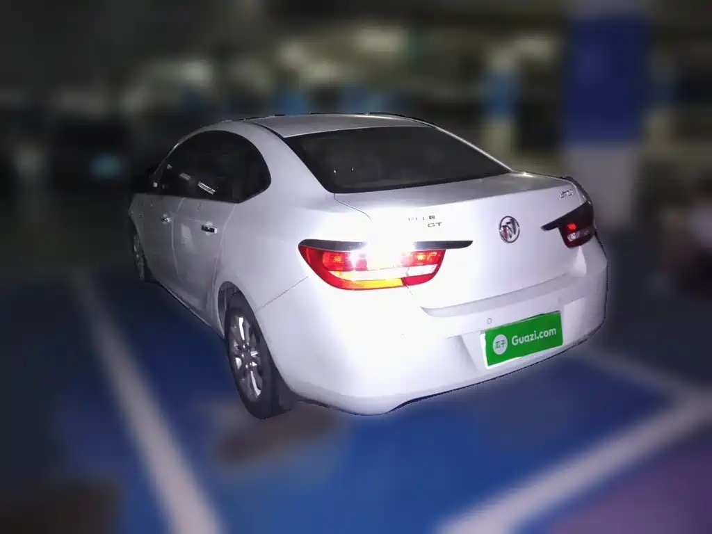 Buick Excelle — миниатюра 4