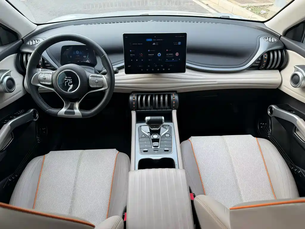 BYD Yuan Plus — миниатюра 6