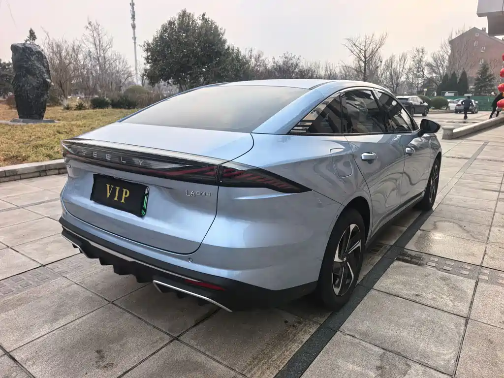 GEELY GALAXY GALAXY L6