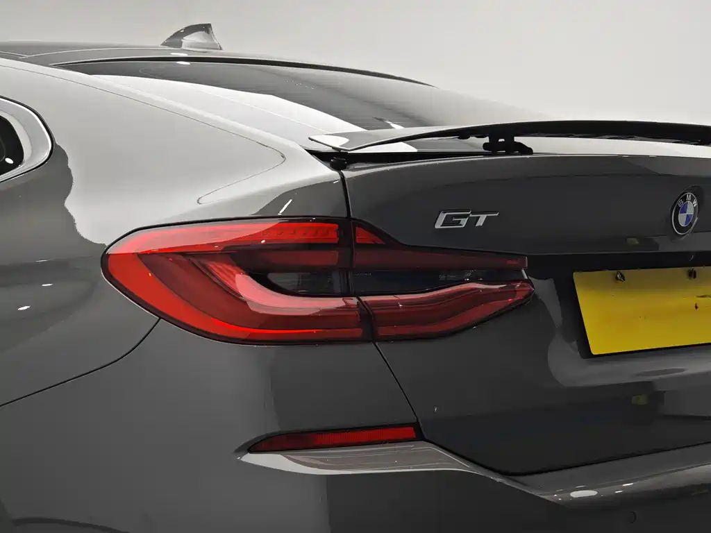 BMW 6 SERIES GT