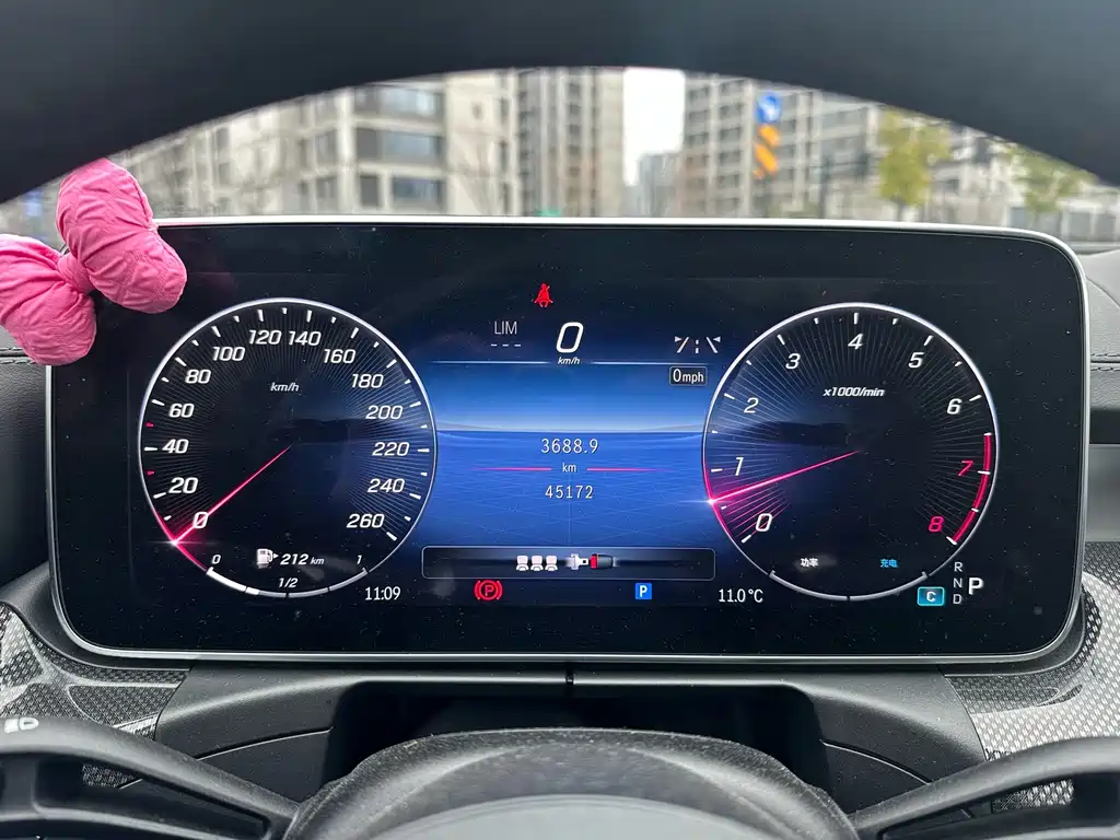 MERCEDES-BENZ C CLASS