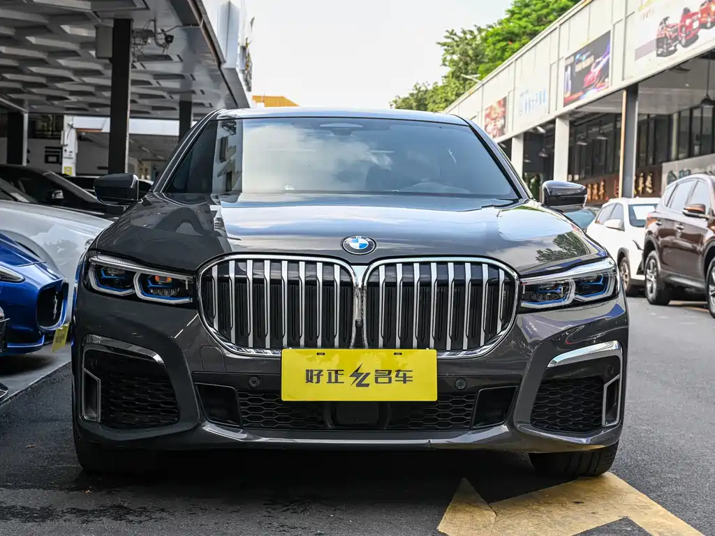 BMW 7 Series 7 2022 740Li xDrive Executive M Sport