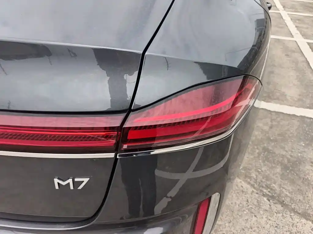 Roewe M7 DMH — миниатюра 8
