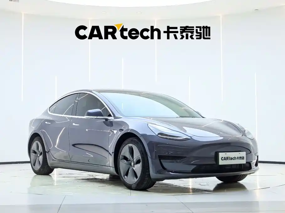 Tesla Model 3 — миниатюра 5