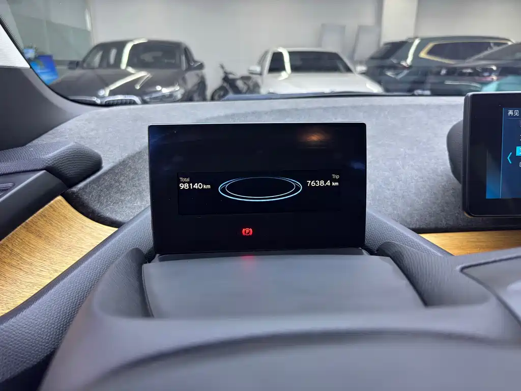 BMW i3 (Import) — миниатюра 11