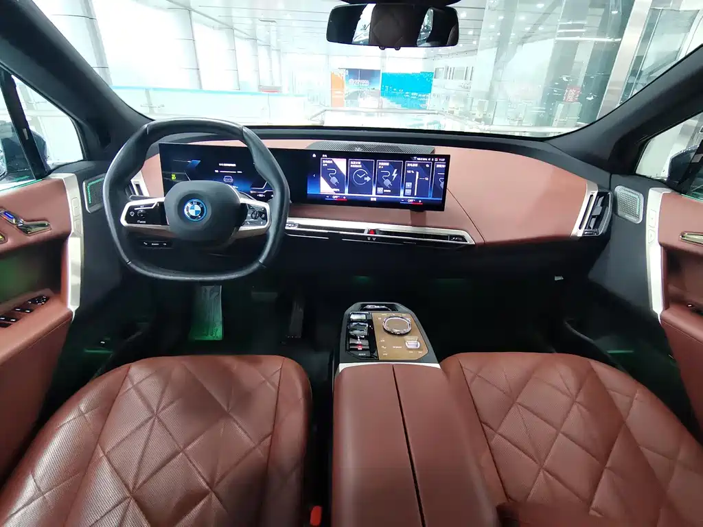BMW iX M60 2022 M60