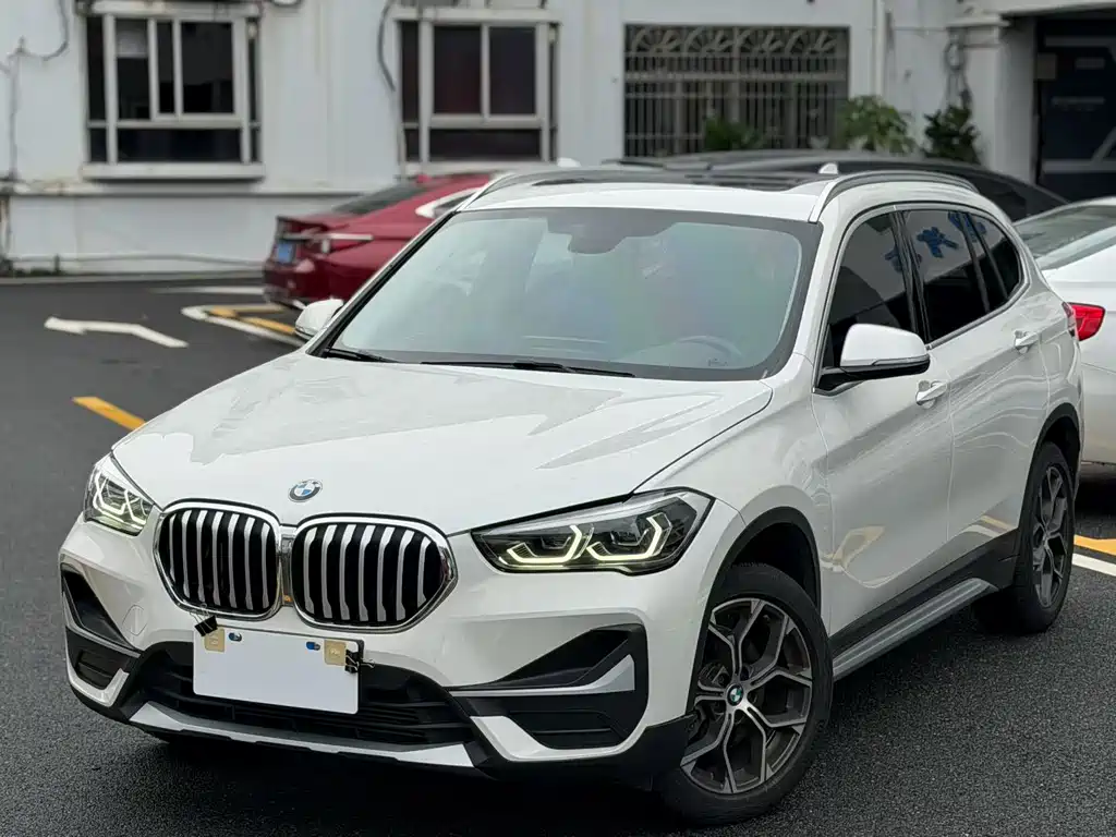 BMW X1 2022 sDrive20Li Premium